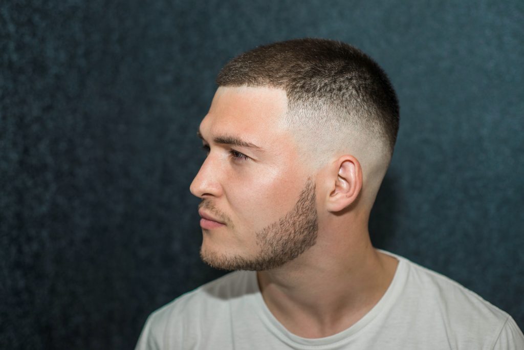 hairstyle for male thinning hair skin fade