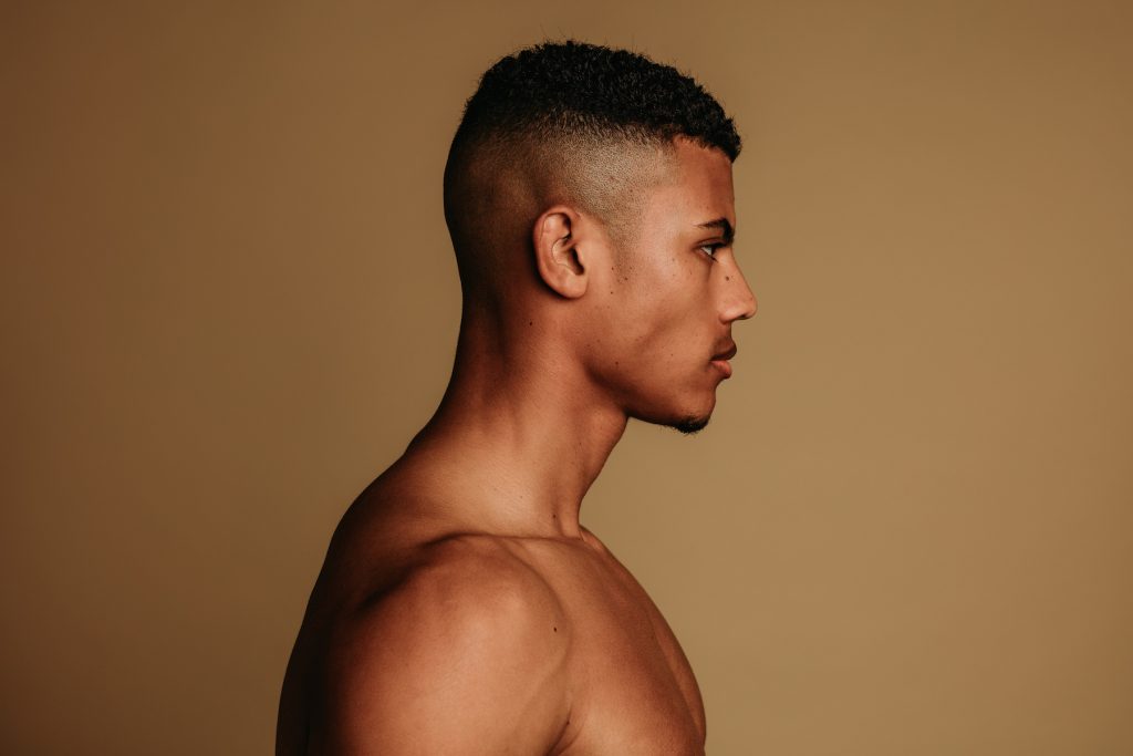 hairstyle for male thinning hair undercut