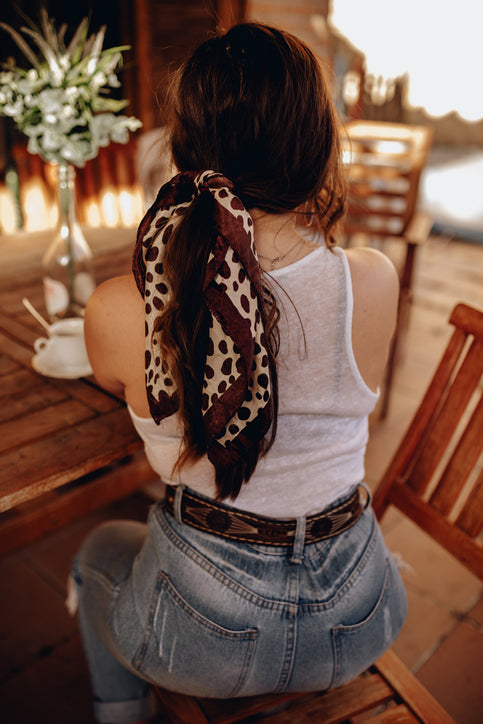 Cute Hairstyles That're Perfect For Warm Weather : Lob Hairstyle with  Bandana