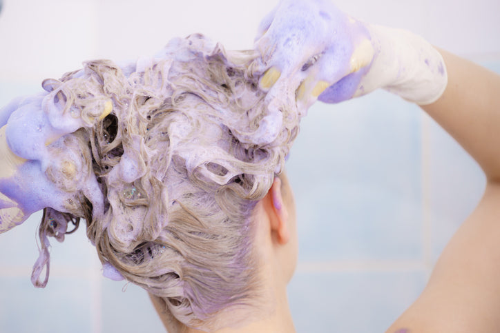 best way to grow out gray hair