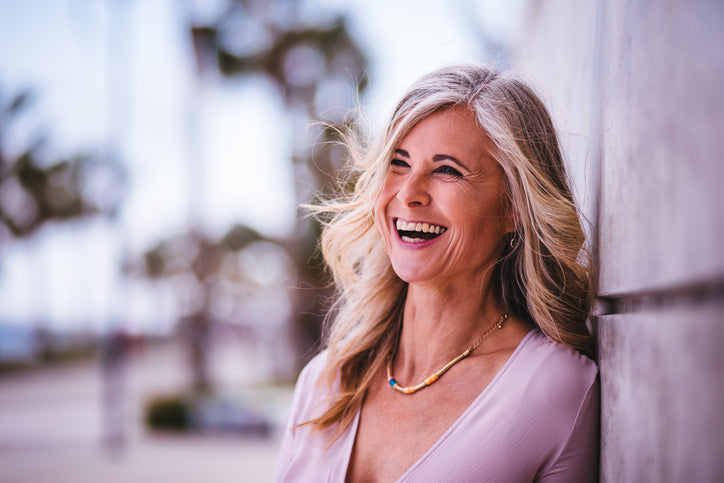 how to grow out gray hair